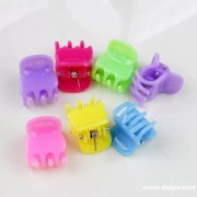 需求量大，寻做1厘米抓夹的工厂</strong>